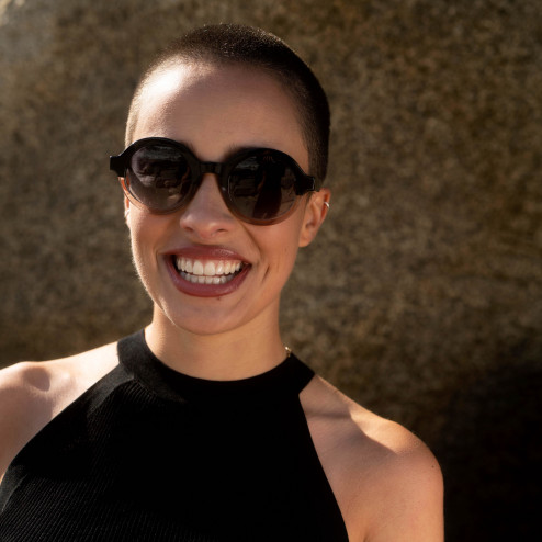 MILEY BLACK - MILE02